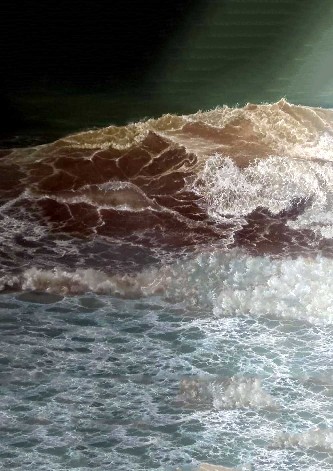 Hyperrealistic-Seascape-Painting-by-Kaustav-Jyoti-Dasgupta-IndiGalleria-IG1892