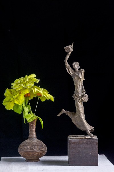 Boula-Bronze-Sculpture-Prabir-Roy-IndiGalleria-IG48